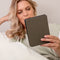 imoshion E-reader Hoesje - Geschikt voor Kobo Libra 2 - Design Slim Hard Case Sleepcover Bookcase met stand - Green Panther