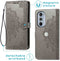iMoshion Hoesje Geschikt voor Motorola Edge 30 Pro / Edge Plus (2022) Hoesje Met Pasjeshouder - iMoshion Mandala Bookcase - Grijs