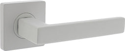 Intersteel Deurkruk Hera op vierkante rozet 55x55x10 mm wit