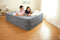 Intex Queen Comfort-Plush High Rise Luchtbed met ingebouwde pomp - 203x152x56 cm