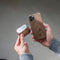 iPhone 12 Mini Backcase hoesje - Woodcessories - Walnotenhout - Hout