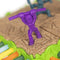 AVENTURIERS DES SABLES - Jeu De Société Et D'Action Sensoriel Avec Du Sable Magique Kinetic Sand - Affronte Les Sables Mouvants & Soit Le Dernier Explorateur Encore Debout Pour Gagner - Jeu 4 Ans +