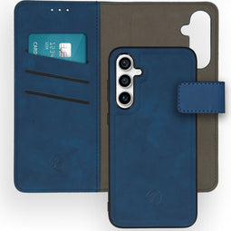imoshion Hoesje Geschikt voor Samsung Galaxy S23 FE Hoesje Met Pasjeshouder - imoshion Uitneembare 2-in-1 Luxe Bookcase - Blauw