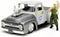JADA TOYS Street Fighter 1956 Ford pick-up met Guile figuur Kant-en-klaar model Personenauto (model)