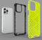 Lunso - Honinggraat Armor Backcover hoes - Geschikt voor iPhone 13 Pro Max - Rood