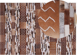 HEREKLI - Patchwork vloerkleed - Lichtbruin - 160 x 230 cm - Koeienhuid