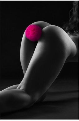 Sweet Caress - Buttplug met Ponpon - Fushia - 3cm Diameter