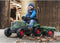 Rolly Toys Fendt Vario - Traptractor met aanhanger - Groen