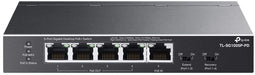 TP-Link TL-SG1005P-PD - Gigabit Switch - 5x 1Gbps RJ45 - 4x PoE+ (802.3at) en 1x PoE++ (802.3bt) - 66W PoE-budget