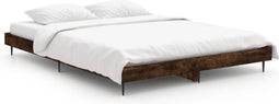 vidaXL - Bedframe - bewerkt - hout - gerookt - eikenkleurig - 135x190 - cm