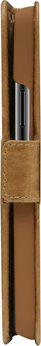 Dbramante1928 Copenhagen - Flip Cover - Echt leer met pashouder en standaardfunctie - Bruin