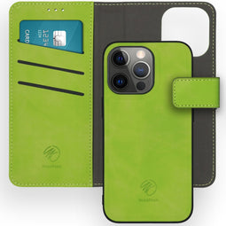 iMoshion Hoesje Geschikt voor iPhone 13 Pro Max Hoesje Met Pasjeshouder - iMoshion Uitneembare 2-in-1 Luxe Bookcase - Groen