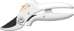 Fiskars Snoeischaar - P 57 Bypass - Takkenschaar - Wit - Tuinschaar - PowerLever™ Mechanisme - Voor Kleine en Middelgrote Handen