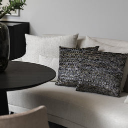 Atmooz - Kussen Tiano Gunmetal - Woonkamer - Zetel / Bank - 45cm x 45cm - Jacquard velvet met print - Sierkussen