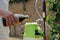 Hozelock PURE - Drukspuit 7 liter - Geschikt voor natuurlijke gewasbescherming - 3 in 1 spuitkop