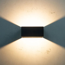 Dyberg Larsen Jupiter - Wandlamp Outdoor 6W 250 Lumen - Zwart