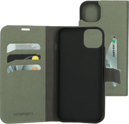 Mobiparts iPhone 14 Plus - Classic Wallet Case - Ruimte voor pasjes - Groen