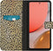 iMoshion Hoesje Geschikt voor Samsung Galaxy A72 Hoesje Met Pasjeshouder - iMoshion Design Softcase Bookcase - Goud / Zwart / Allover de luxe