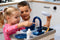 Klein Toys Miele speelgoed spoelbak met waterfunctie en kookplaat - blauw grijs