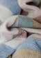 Kniedeken Gestreept Regenboog - Gerecycled Wol - 72x190 - TBCo Scotland