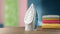 Philips 2000-serie DST2010/90 - Stoomstrijkijzer - 2000 W - 25 g/min stoom - Blauw