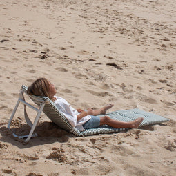 SunnyLife - The Vacay - Verstelbare Strandstoel - Olijfgroen