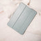 Selencia Tablet Hoes Geschikt voor iPad Air 5 (2022) /iPad Air 11 inch (2024) M2 / iPad Air 4 (2020) - Selencia Nuria Vegan Lederen Trifold Bookcase - Blauw