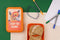 Amuse Plus - Tropical Teens - Lunchbox Large - Broodtrommel - Brooddoos- Leaf Me Alone - Oranje - In hoogte verstelbaar - Rekker inclusief - Made in Belgium
