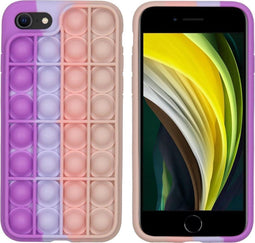 iMoshion Hoesje Geschikt voor iPhone SE (2022) / SE (2020) / 8 / 7 Hoesje Siliconen - iMoshion Pop It Fidget Toy - Pop It hoesje - roze