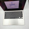 Apple MacBook Air (2025) - 13