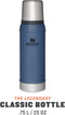 Stanley Classic Legendary Bottle 0,75L | Hammertone Lake | Thermosfles houdt 20 uur warm of koud | Vaatwasserbestendig | Roestvrijstalen Thermoskan | Lekvrij | BPA-Vrij