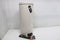 Brabantia NewIcon Prullenbak - 30 liter - Soft Beige - Antislip bodem - Duurzaam geproduceerd