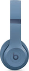 Apple Beats Solo 4 - Draadloze Koptelefoon - Verbeterde geluidskwaliteit en Bluetooth - Satijnblauw