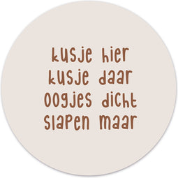 Label2X - Muurcirkel kids kusje hier kusje daar - 140 cm - Dibond - Multicolor - Wandcirkel - Rond Schilderij - Muurdecoratie Cirkel - Wandecoratie rond - Decoratie voor woonkamer of slaapkamer
