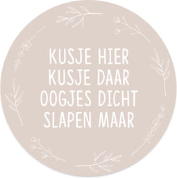 Label2X - Muurcirkel kids kusje hier wreath - 30 cm - Forex - Multicolor - Wandcirkel - Rond Schilderij - Muurdecoratie Cirkel - Wandecoratie rond - Decoratie voor woonkamer of slaapkamer