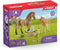 schleich HORSE CLUB Speelfigurenset - Sarah Zorgt voor de Jonge Dieren - Kinderspeelgoed voor Jongens en Meisjes - 5 tot 12 jaar - 9 Onderdelen - 42432