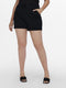 ONLY CARMAKOMA CARGOLDTRASH LIFE EASY SHORTS JRS - Dames Broek - Elastiek band met aantrekkoord - Zwart