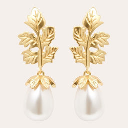Le Rêve Amsterdam - oorbellen met parels en bloemen - Oorstekers - Goud op zilver - bruine Rookkwarts
