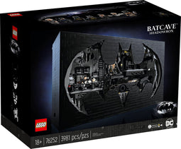 LEGO Batman 76252 - Batcave™ - Shadow Box