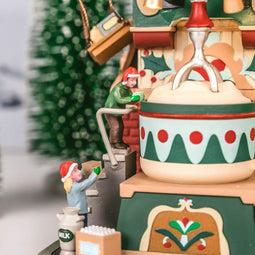 Lemax - 'Christmas Cake Factory' - Verlichte Sights & Sounds met animatie - Inclusief adapter
