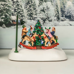 Lemax - 'Rockin' Around The Christmas Tree' - Verlicht tafelstuk met animatie - Exclusief adapter (Werkt op batterijen)