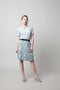 Lichtblauwe top met v-hals en korte mouwen