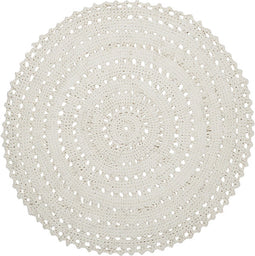 lifestyle geknoopt rond vloerkleed