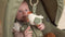 Little Dutch - Trilfiguur kip - Little Farm