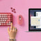 Logitech Pop Keys - Draadloos Mechanisch Emoji Toetsenbord - Qwerty - Heartbreaker Rose