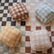 Lorena Canals Wasbare poef - Vichy Rose - 20x40x40cm