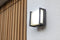 LUTEC Qubo - Moderne wandlamp voor buiten - Aluminium armatuur - LED - 650 Lumen - 3000K warm wit licht - Donkergrijs