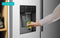 ETNA AKV5178IRVS - Amerikaanse koelkast - No-Frost - 528 liter - IJs- en waterdispenser - RVS - Energielabel E