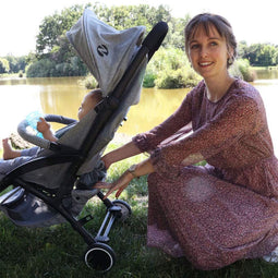 LILI - compacte kinderwagen - 0 tot 36 maanden - lichtgewicht 6 kg - 5-punts tuigje - wendbaar