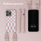 Selencia Hoesje Met Koord Geschikt voor iPhone 13 Pro - Selencia Siliconen design hoesje met afneembaar koord - Roze / Irregular Check Sand Pink
